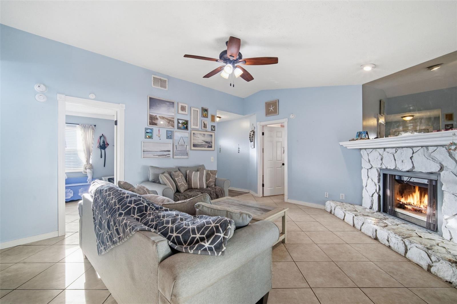 7403 PROVIDENCE RD, RIVERVIEW, FL — photo 12
