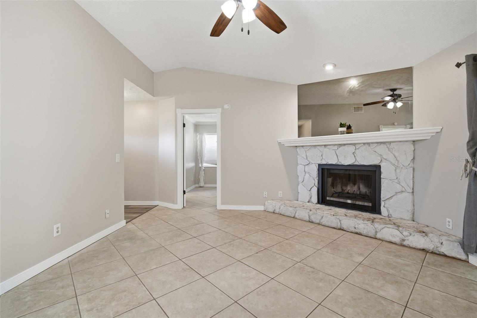 7403 PROVIDENCE RD, RIVERVIEW, FL — photo 13