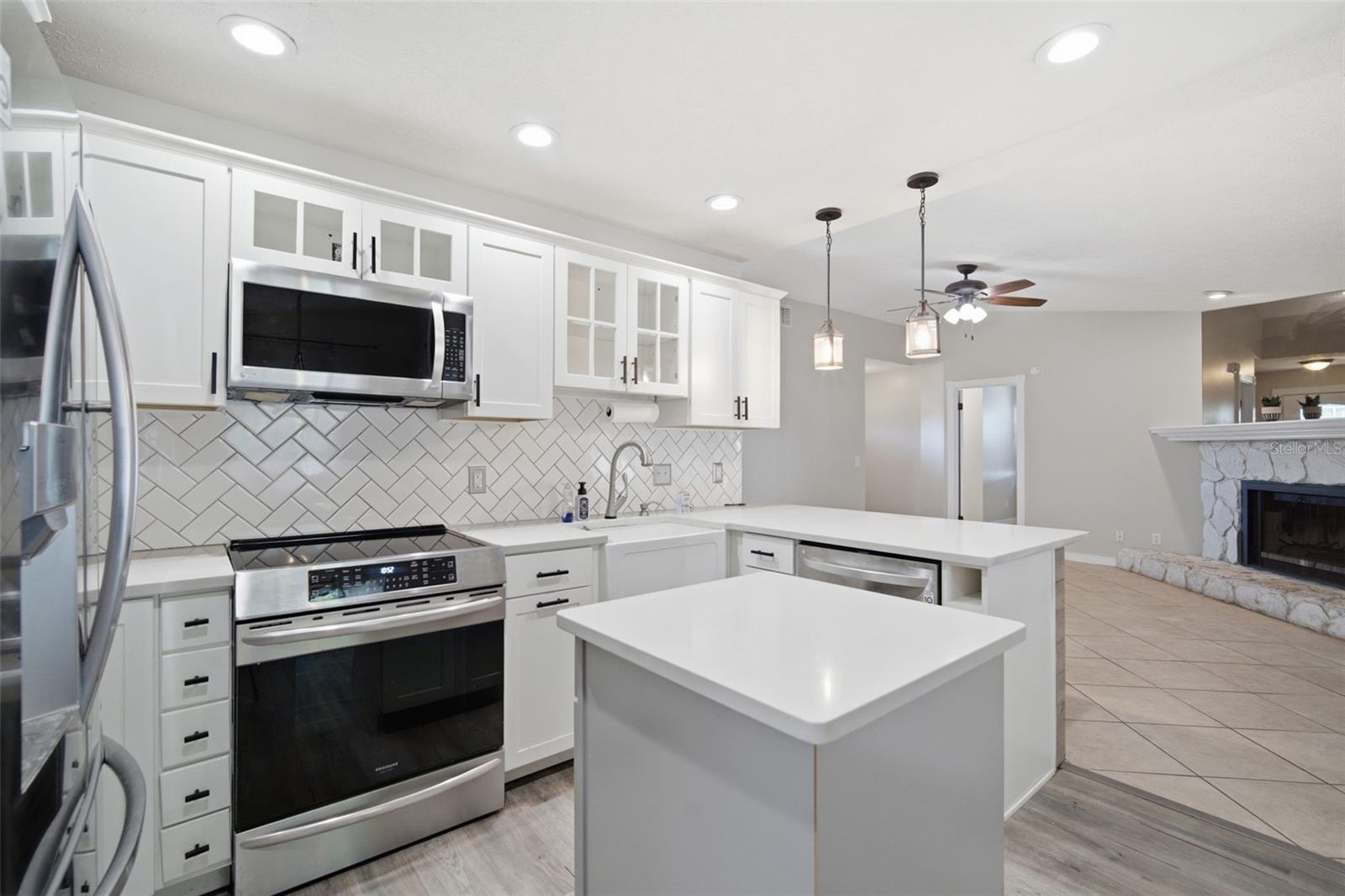 7403 PROVIDENCE RD, RIVERVIEW, FL — photo 27