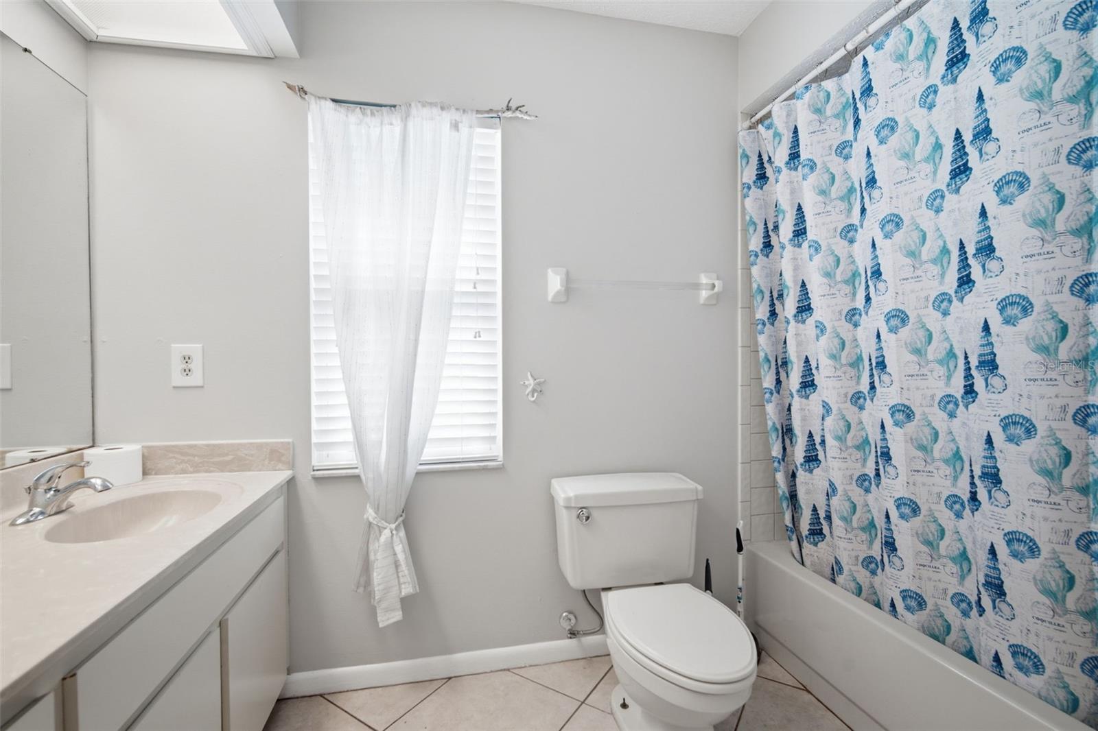 7403 PROVIDENCE RD, RIVERVIEW, FL — photo 45
