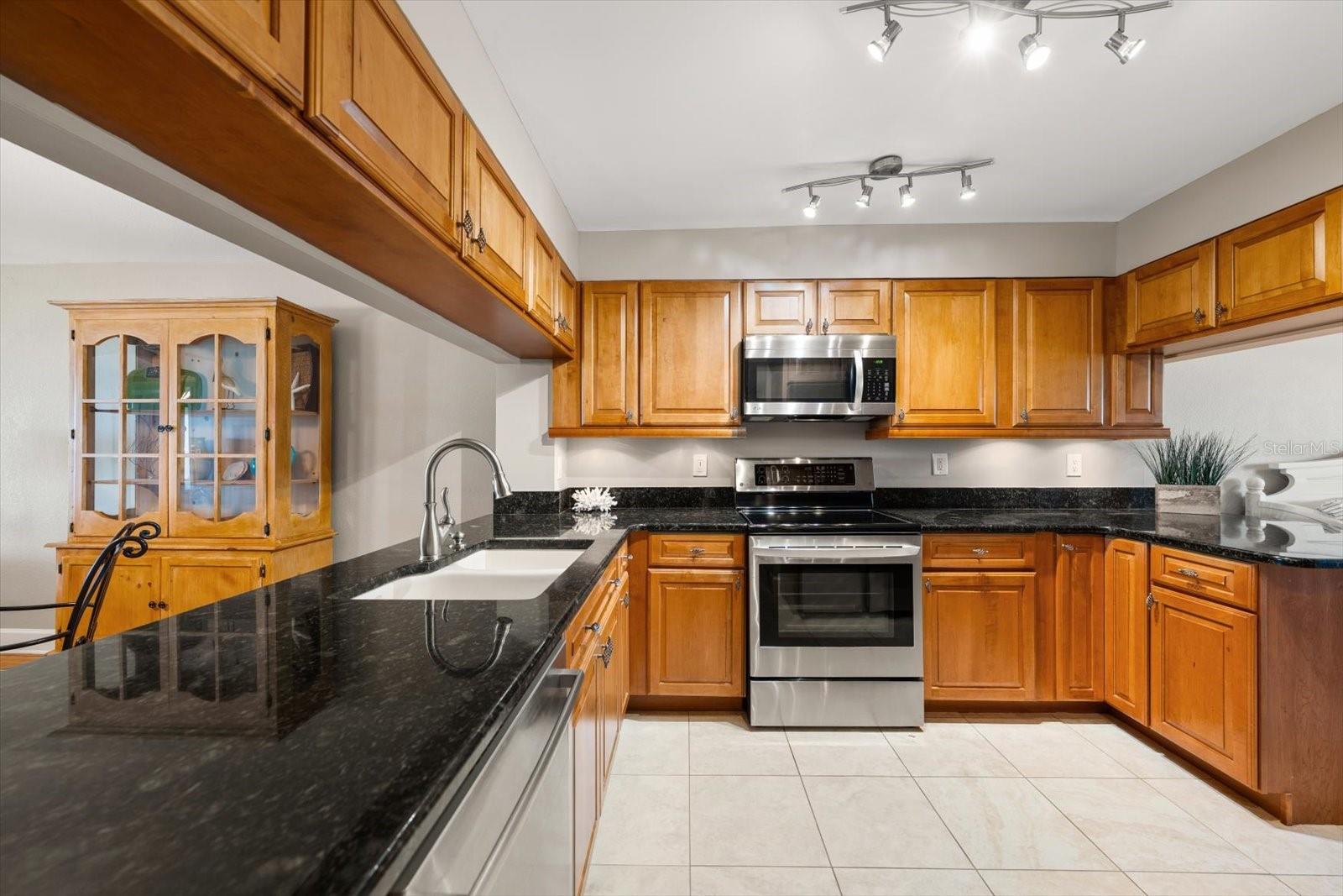 4450 GULF BLVD #110, ST PETE BEACH, FL — photo 10