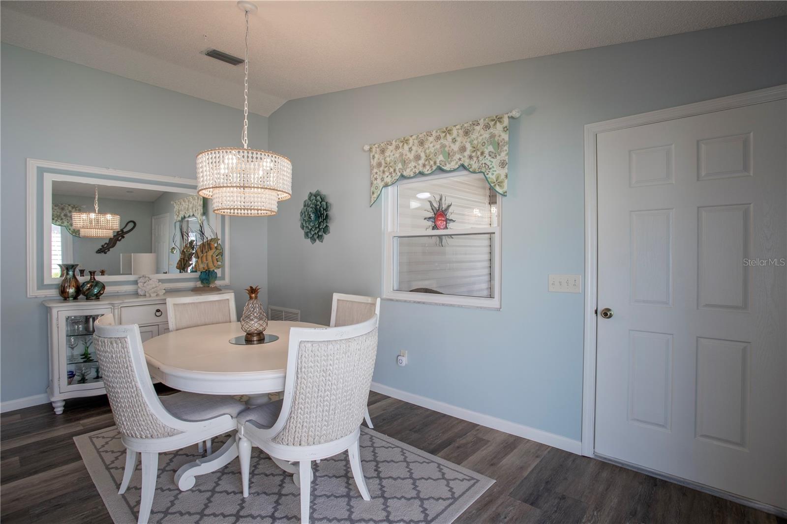 17403 SE 77TH SYCAMORE AVE, THE VILLAGES, FL — photo 2