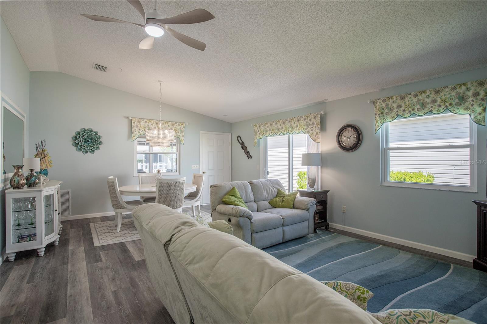 17403 SE 77TH SYCAMORE AVE, THE VILLAGES, FL — photo 7
