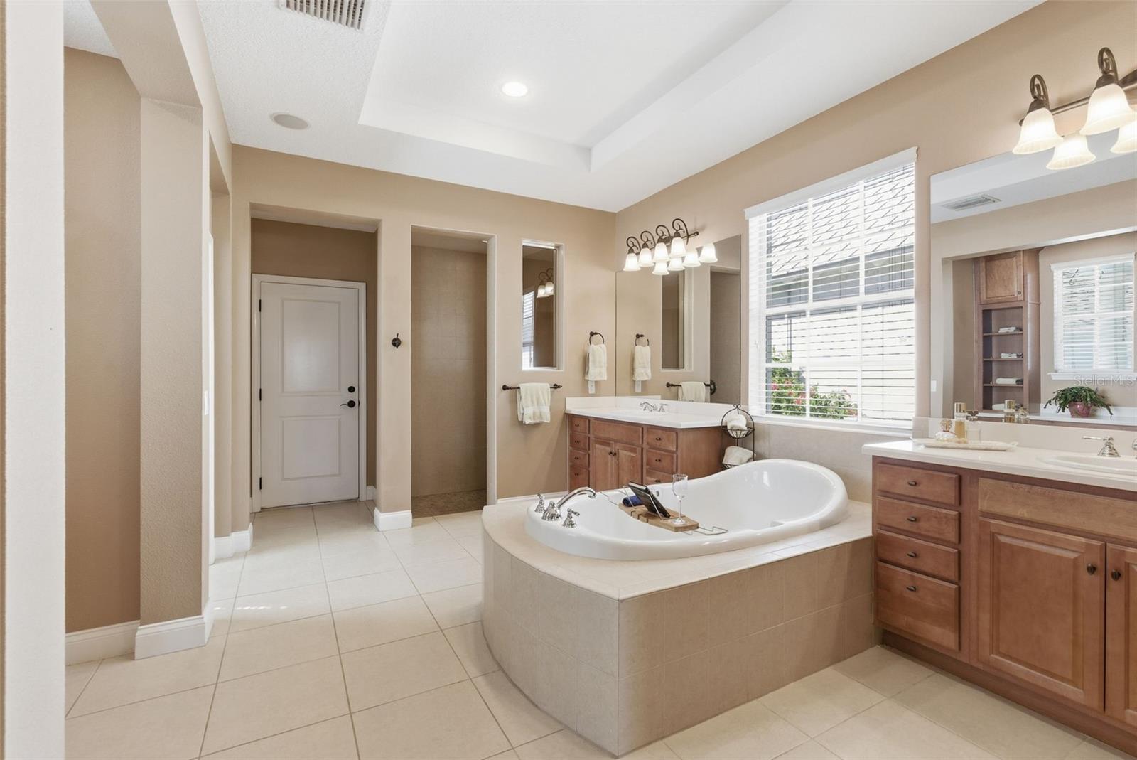 715 ISLEBAY DR, APOLLO BEACH, FL — photo 42