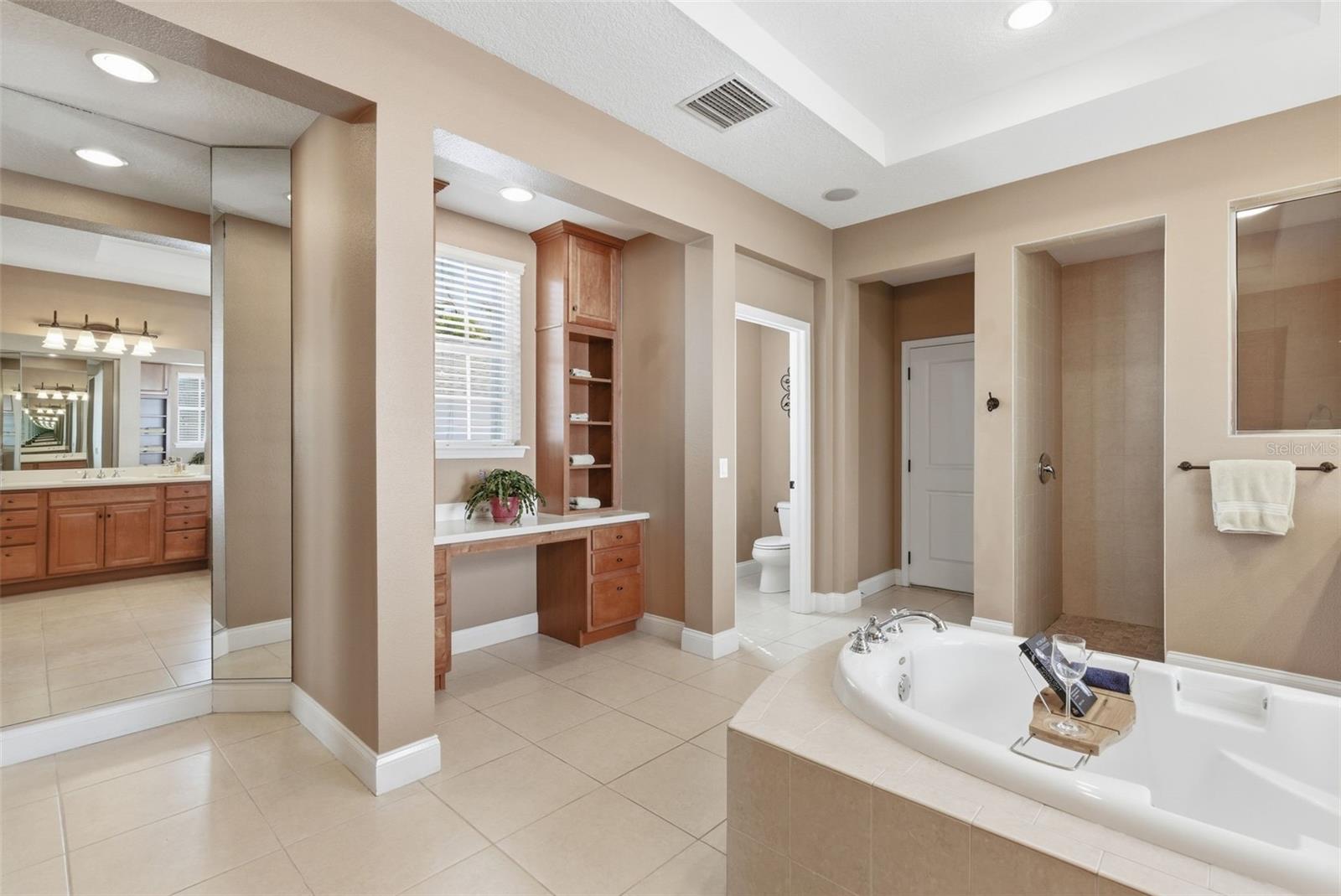715 ISLEBAY DR, APOLLO BEACH, FL — photo 45