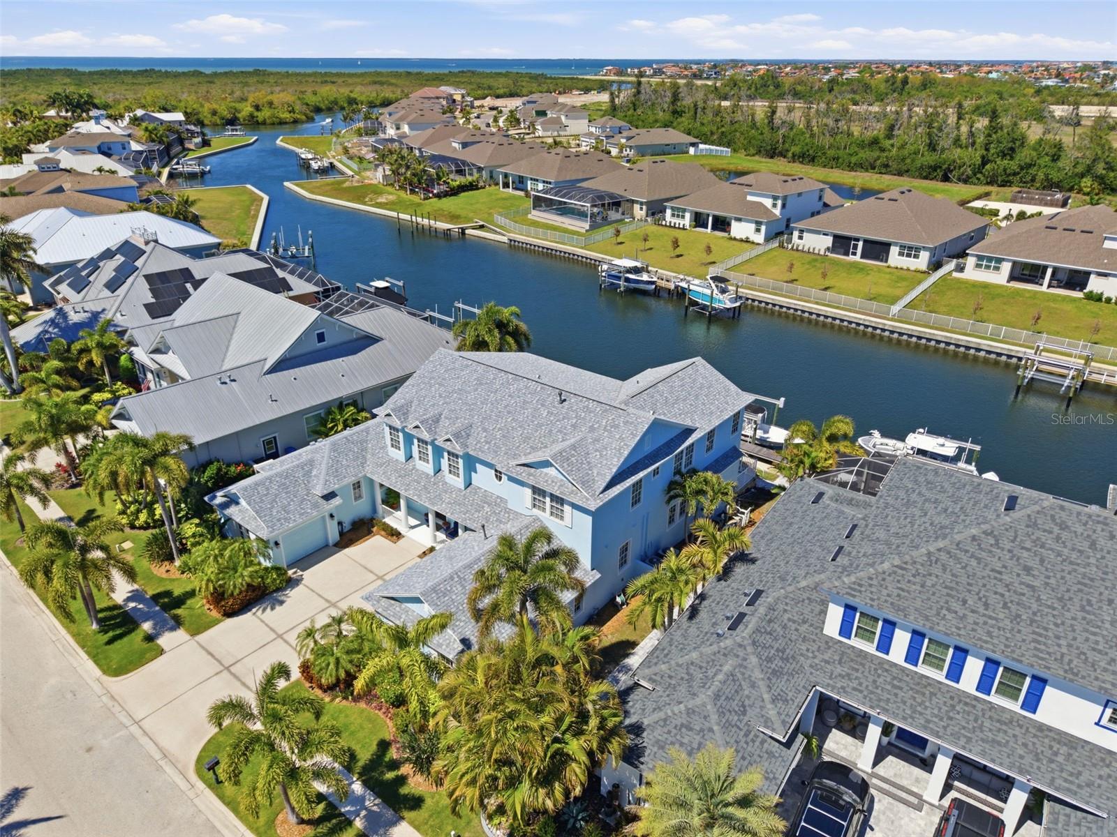 715 ISLEBAY DR, APOLLO BEACH, FL — photo 70