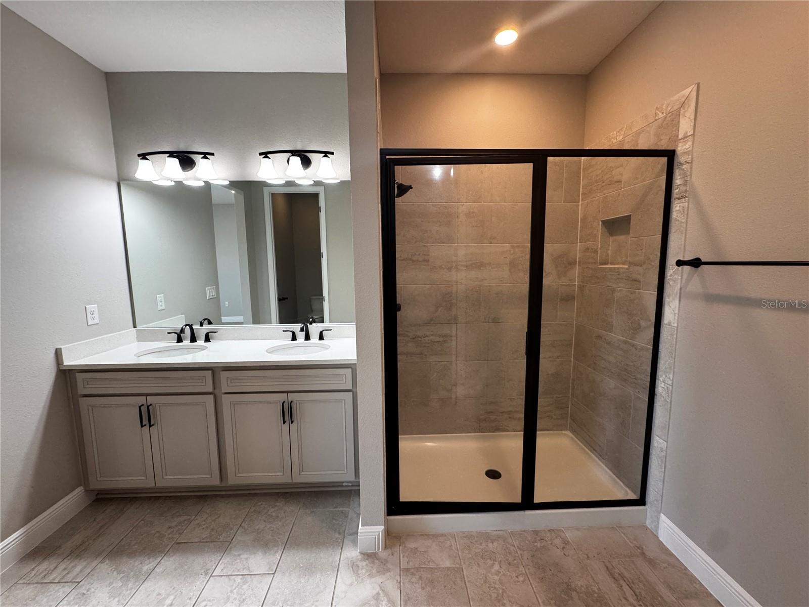 2448 SPRING BREEZE DR, LEESBURG, FL — photo 10