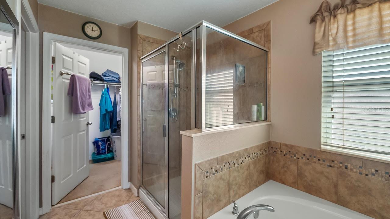 219 BELLA WAY, GROVELAND, FL — photo 45