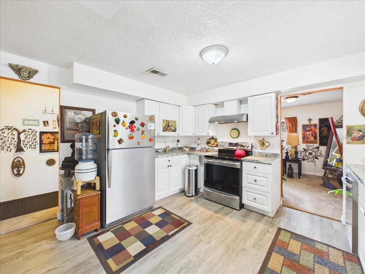 3314 NW 45TH AVE, GAINESVILLE, FL — photo 9