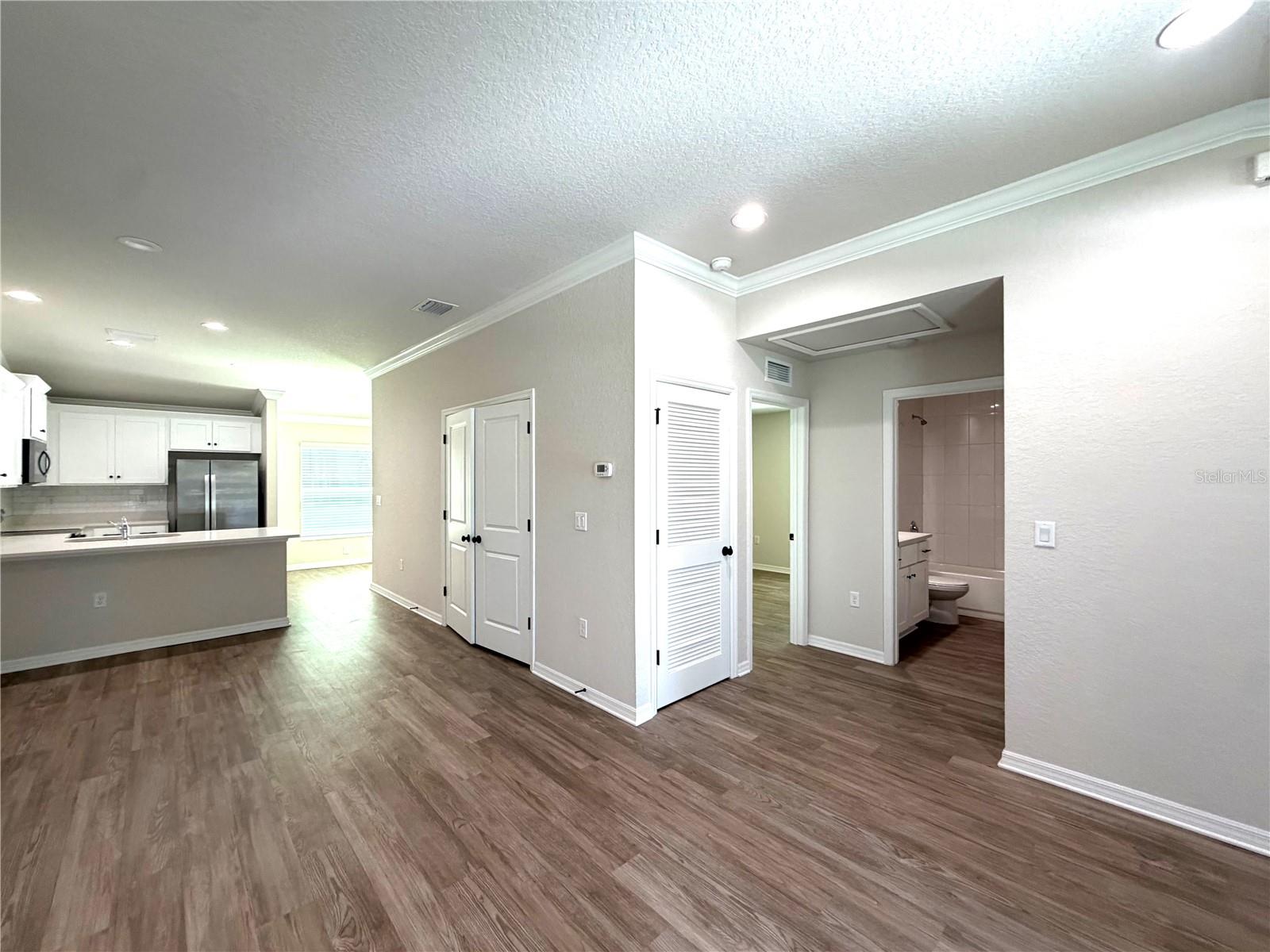 934 S APOPKA AVE, INVERNESS, FL — photo 5