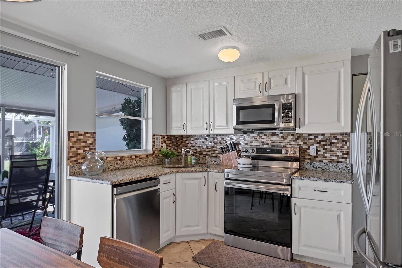 2323 DOUD ST, SARASOTA, FL — photo 13
