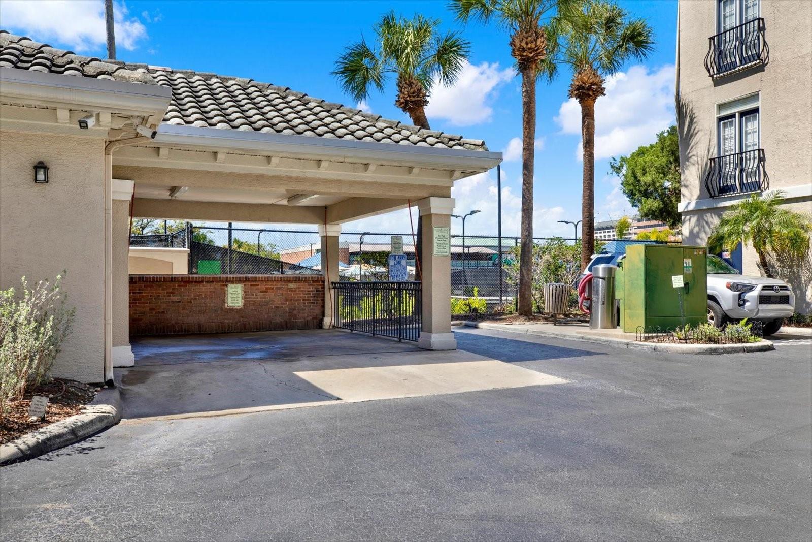 501 KNIGHTS RUN AVE #1234, TAMPA, FL — photo 21