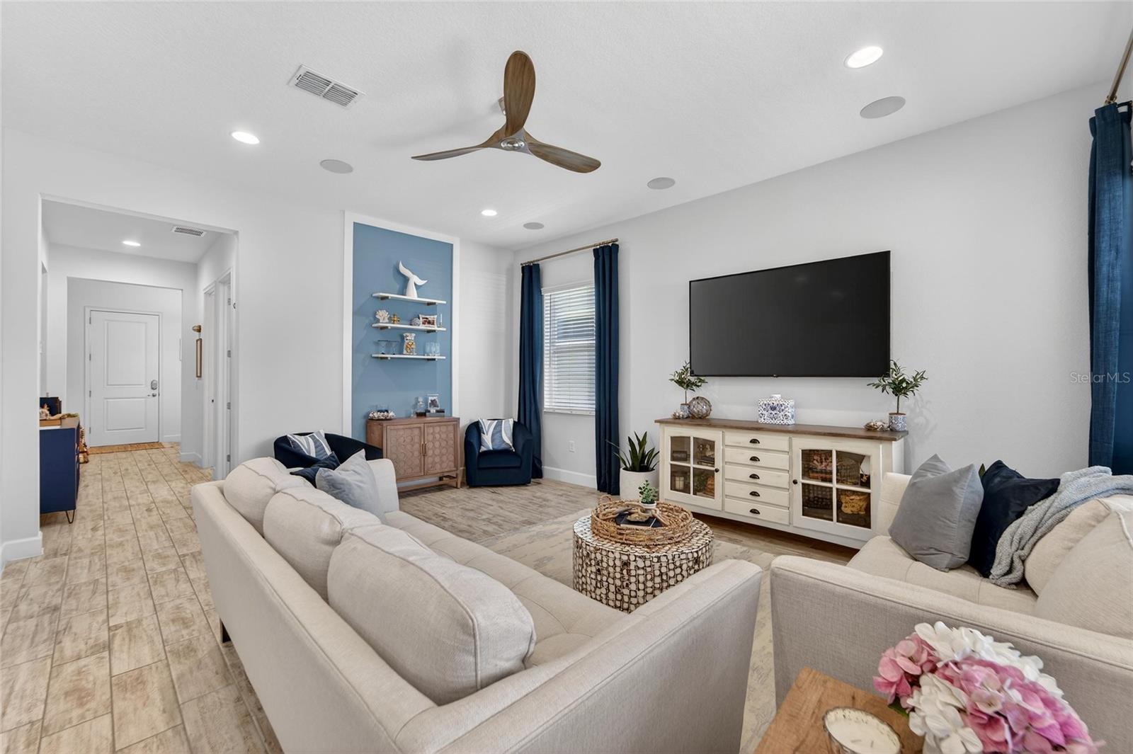 813 WINTERSIDE DR, APOLLO BEACH, FL — photo 11