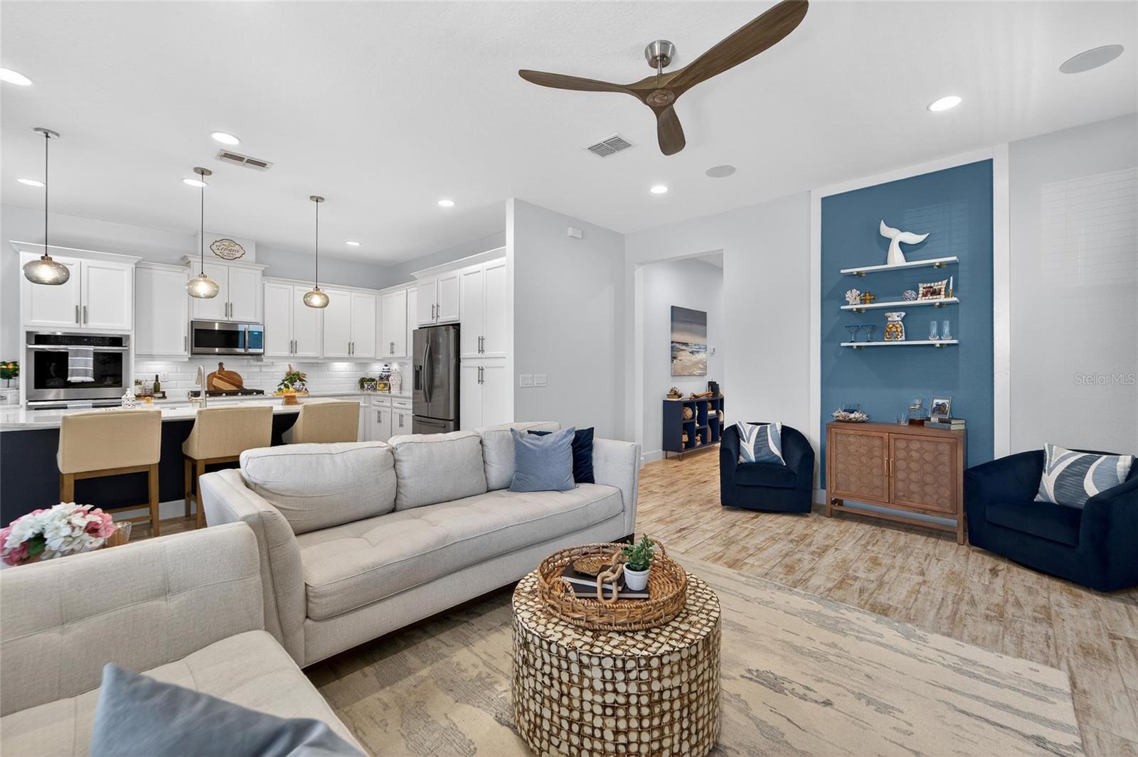 813 WINTERSIDE DR, APOLLO BEACH, FL — photo 14