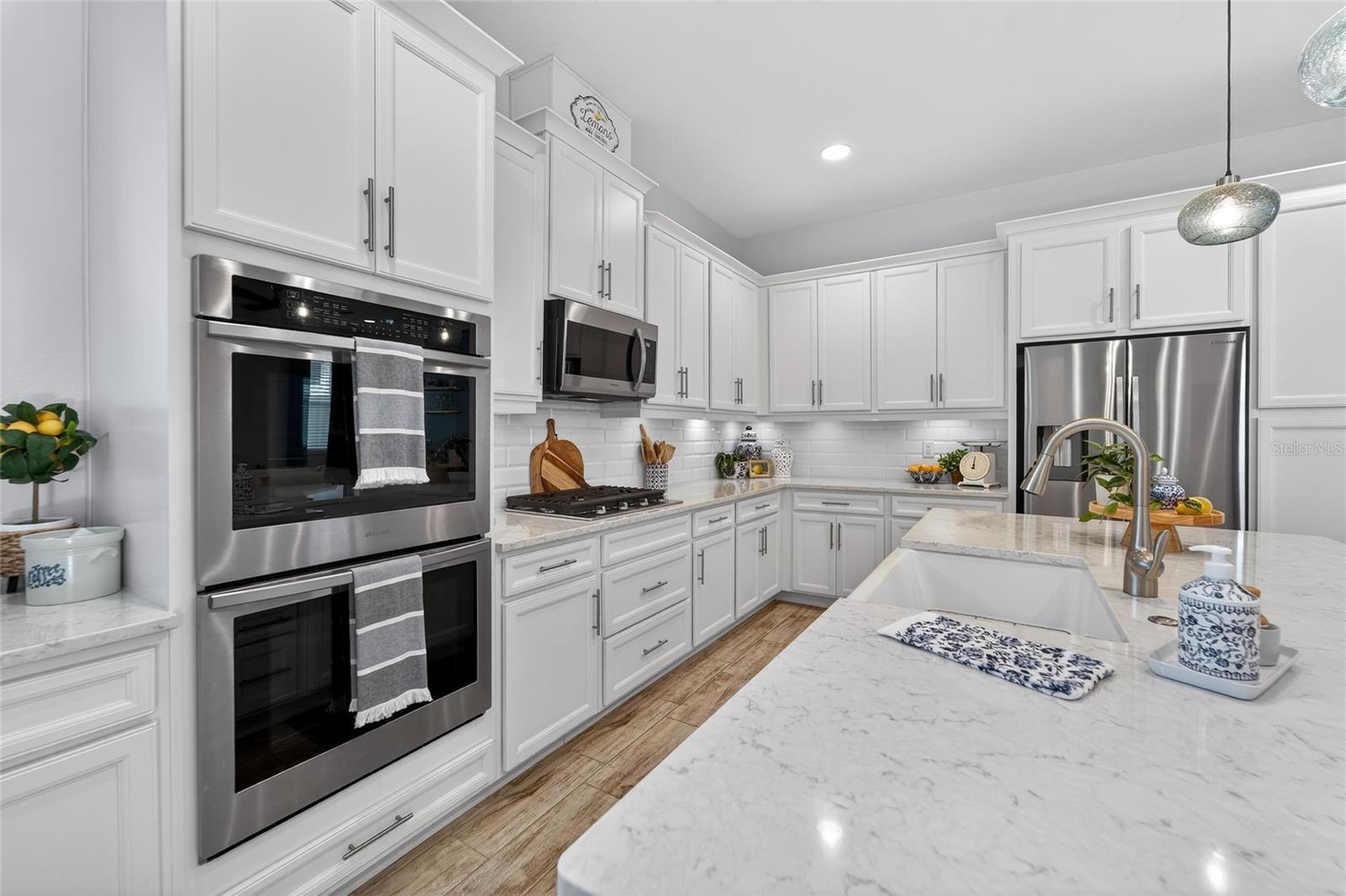 813 WINTERSIDE DR, APOLLO BEACH, FL — photo 17