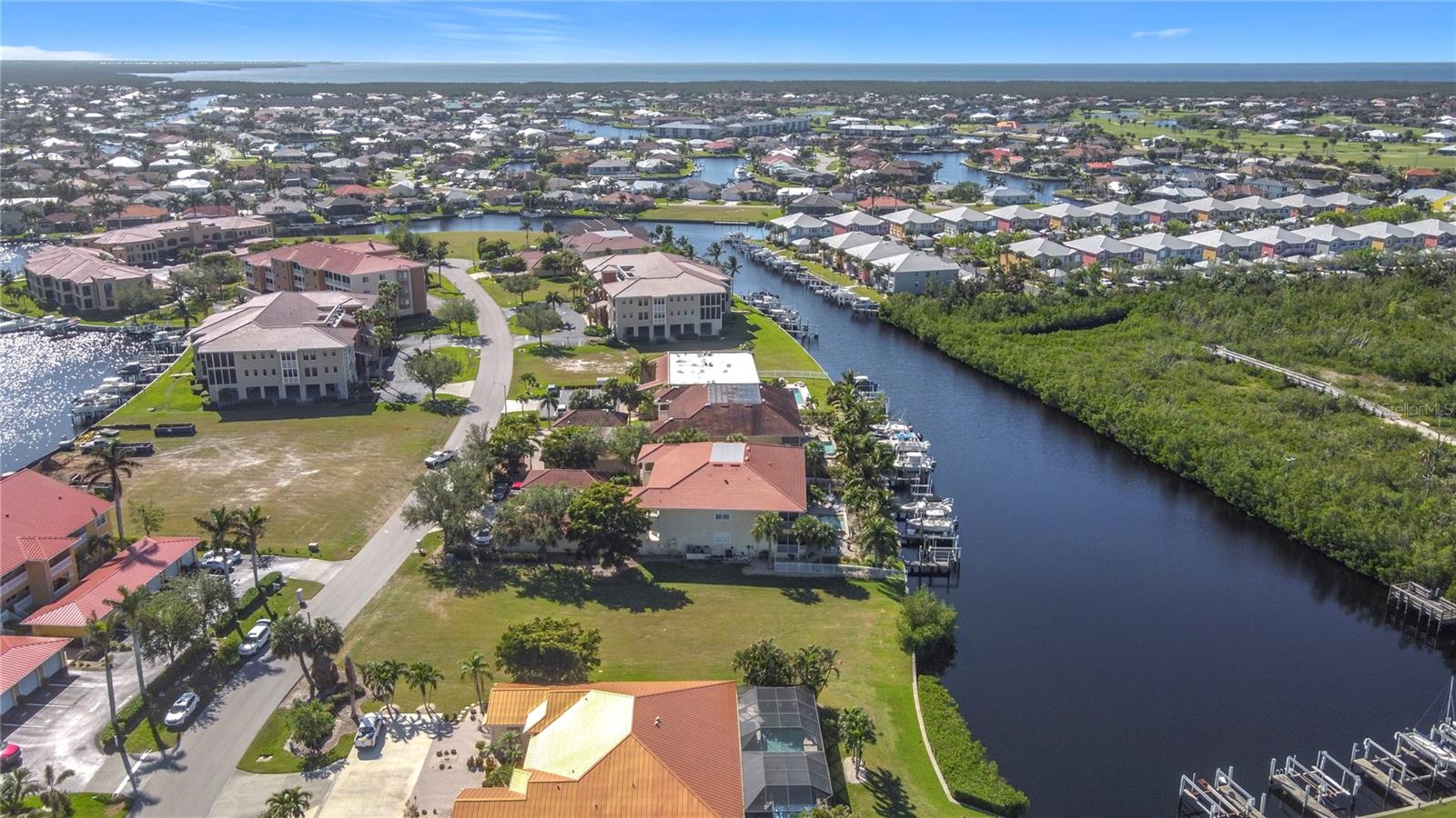 3227 PURPLE MARTIN DR, PUNTA GORDA, FL — photo 11