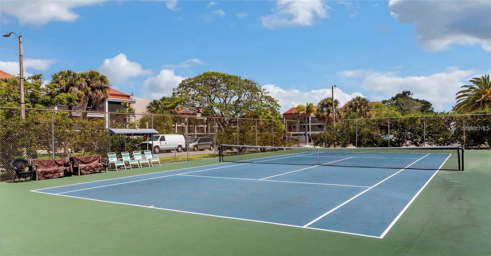 845 S GULFVIEW BLVD #110, CLEARWATER BEACH, FL — photo 29