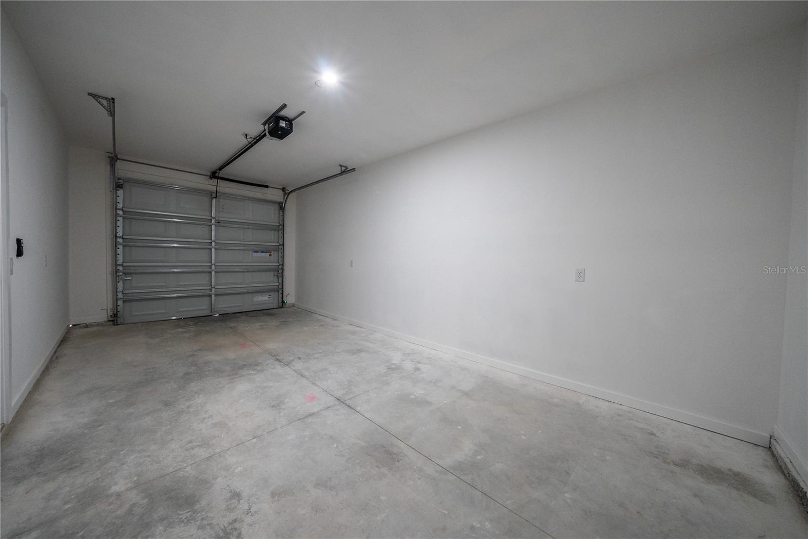 318 SE 6TH ST, WILLISTON, FL — photo 24