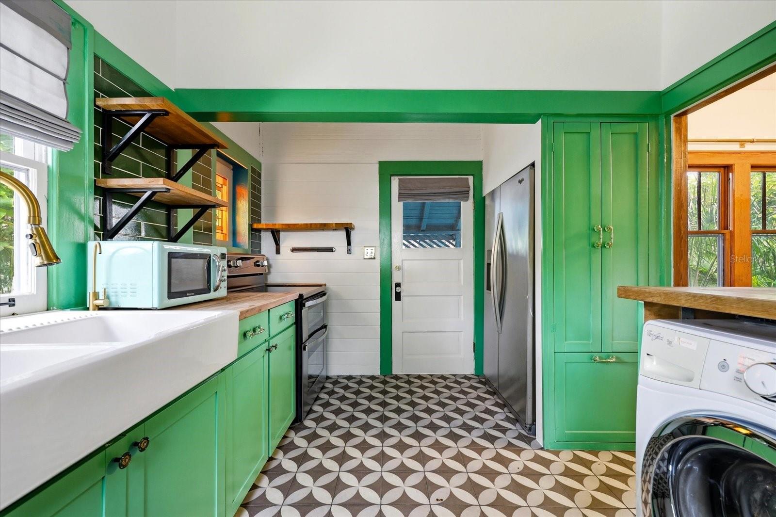1024 23RD AVE N, ST PETERSBURG, FL — photo 15