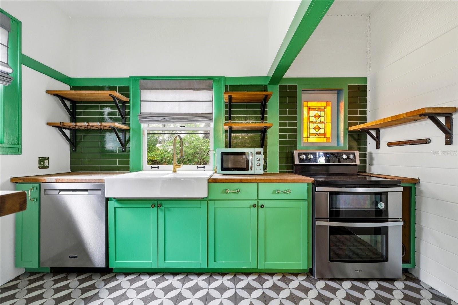 1024 23RD AVE N, ST PETERSBURG, FL — photo 16