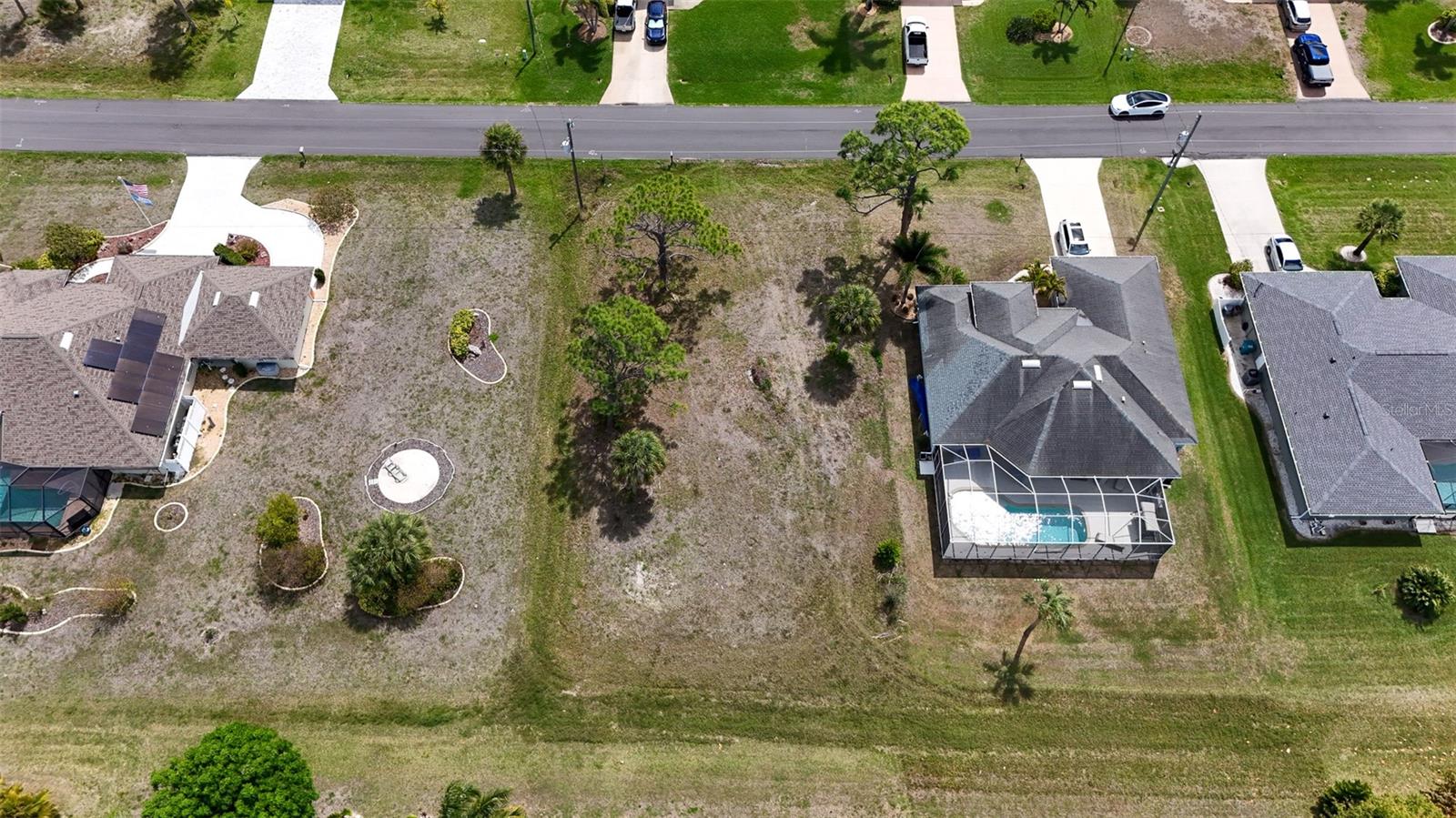 9 LONG MEADOW LN, ROTONDA WEST, FL — photo 7
