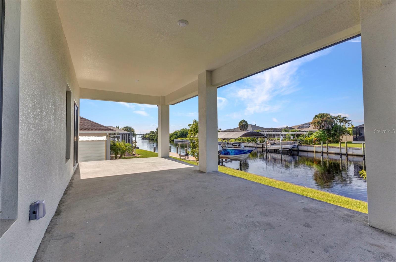 2385 PAPPAS TER, PORT CHARLOTTE, FL — photo 4