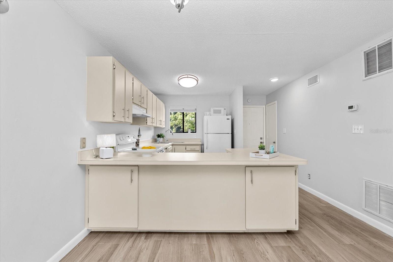 6033 34TH ST W #28, BRADENTON, FL — photo 3