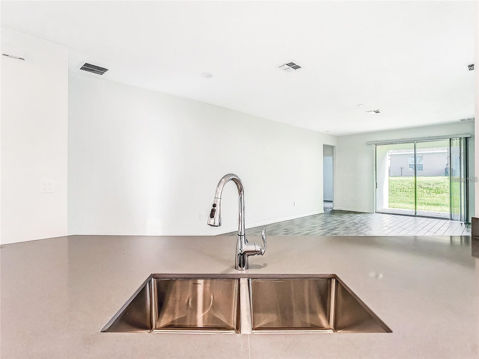 664 TANARO LN, HAINES CITY, FL — photo 10