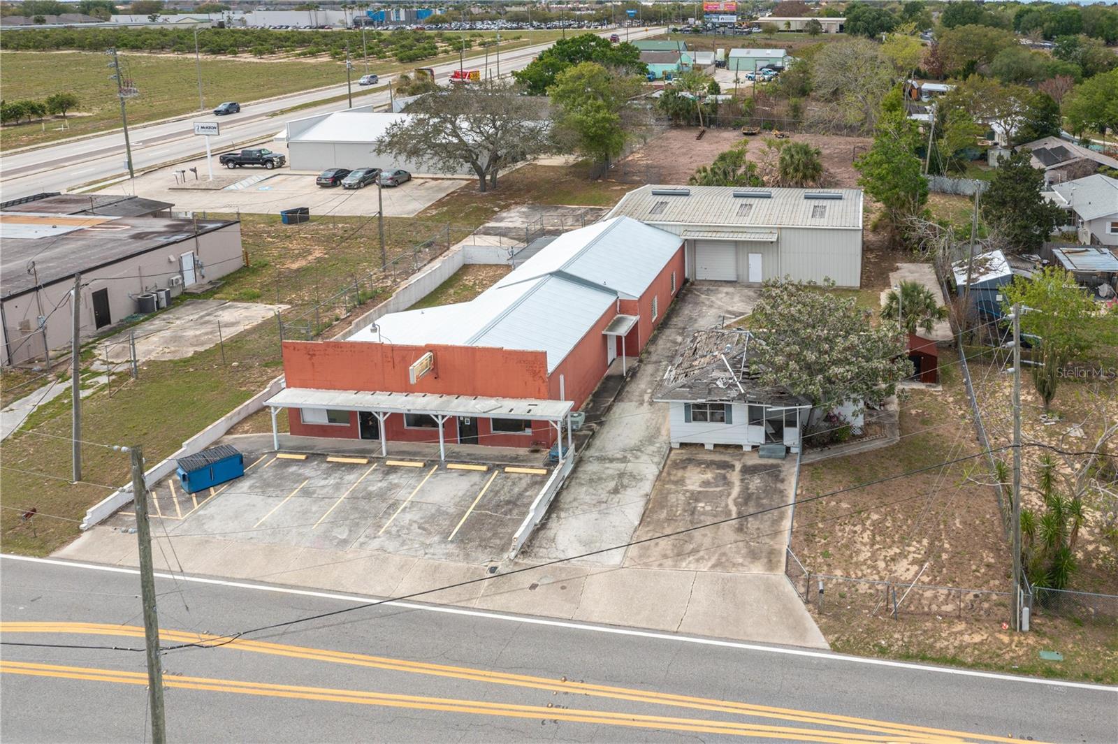 19 EVERGREEN DR, LAKE WALES, FL