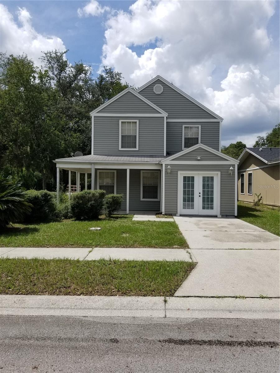 8202 BROWARD PL, TEMPLE TERRACE, FL — photo 2