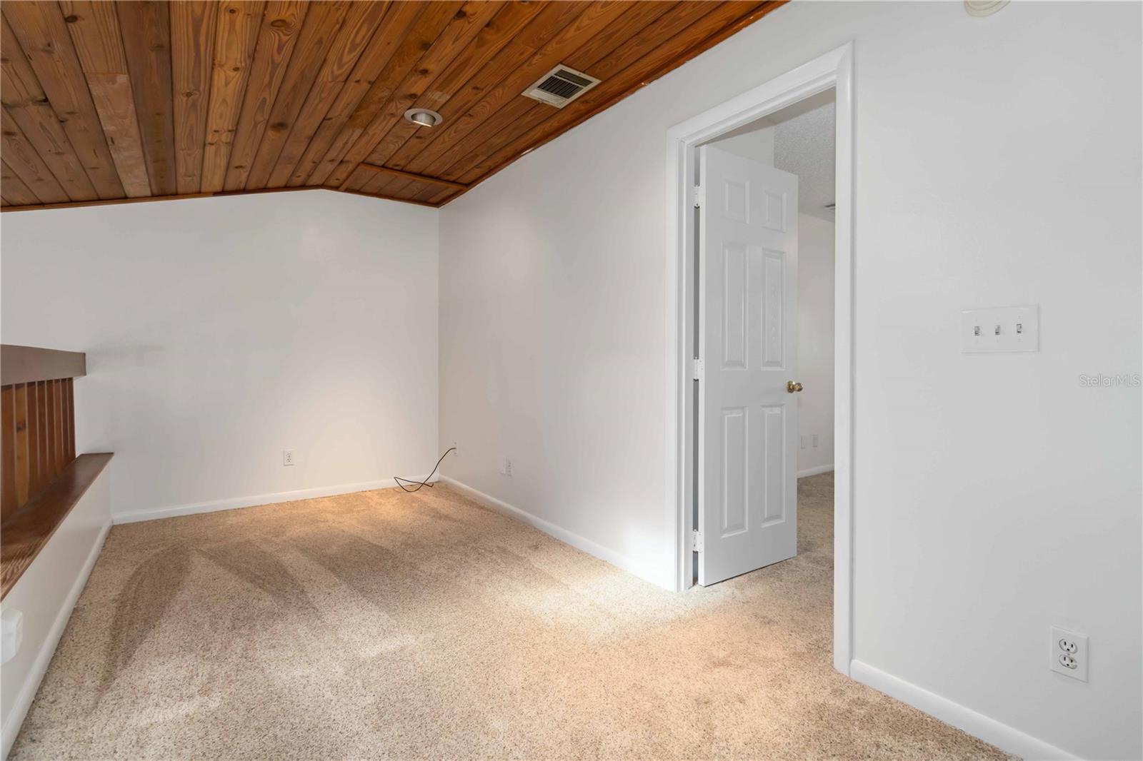 292 CANAVERAL BEACH BLVD, CAPE CANAVERAL, FL — photo 19