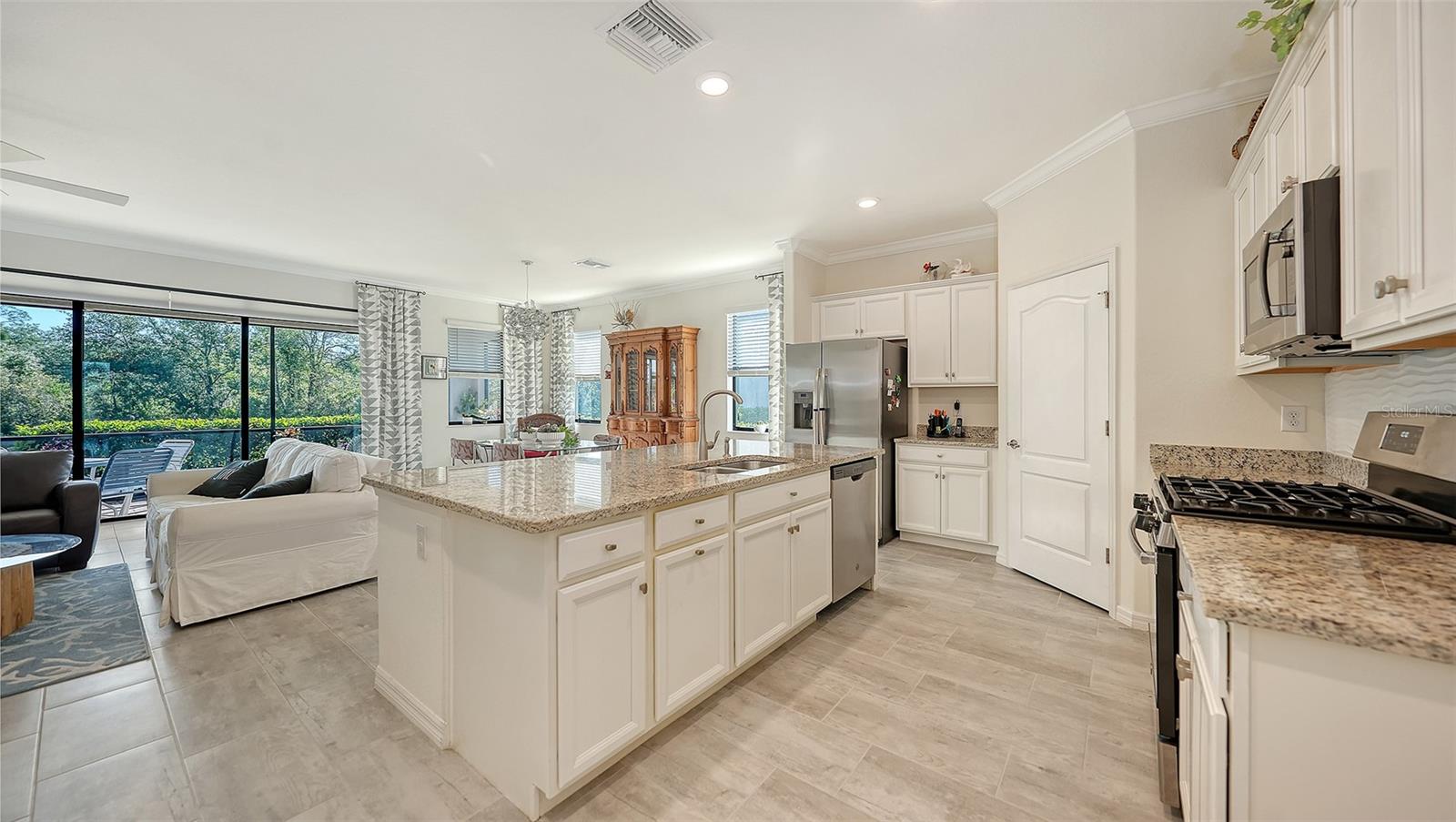 17241 BLUE RIDGE PL, BRADENTON, FL — photo 7