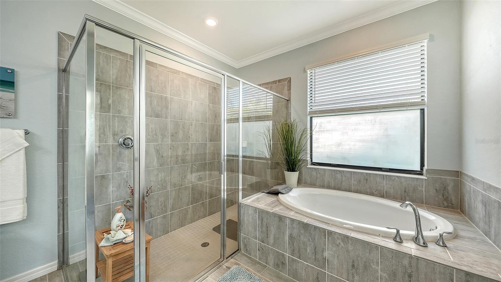 17241 BLUE RIDGE PL, BRADENTON, FL — photo 16