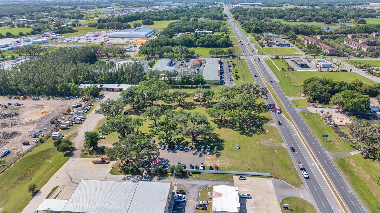 9935 N US HIGHWAY 301, WILDWOOD, FL — photo 9
