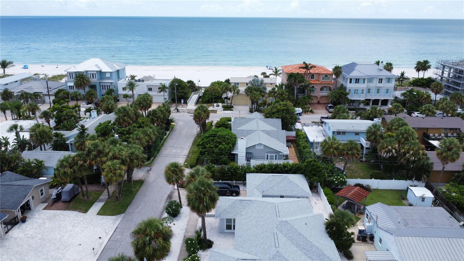 850 MANDALAY AVE, CLEARWATER BEACH, FL — photo 5