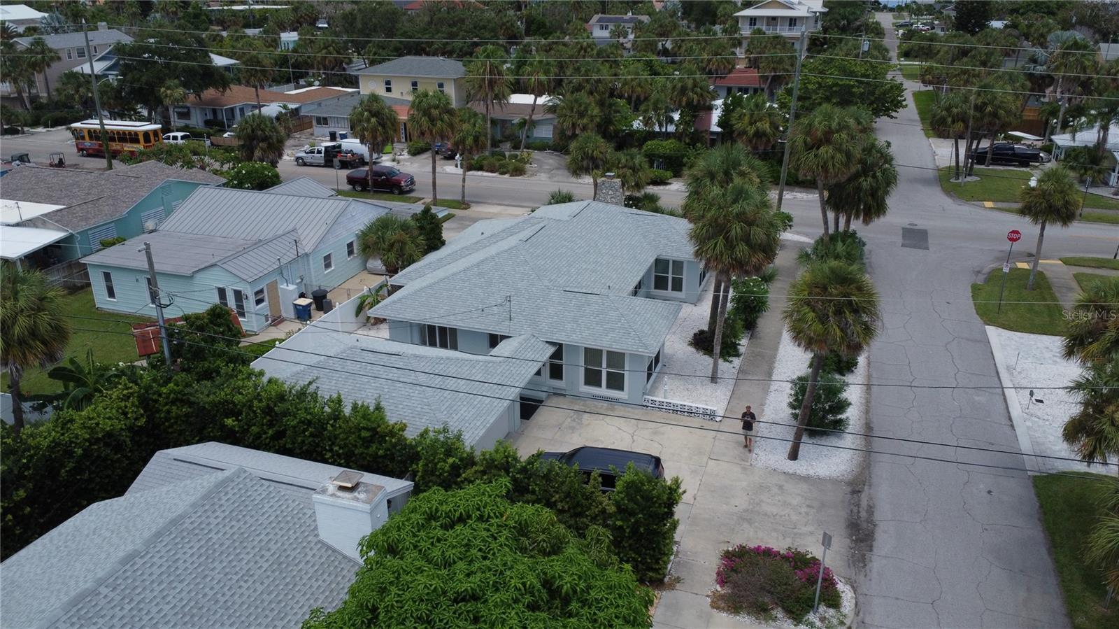 850 MANDALAY AVE, CLEARWATER BEACH, FL — photo 21
