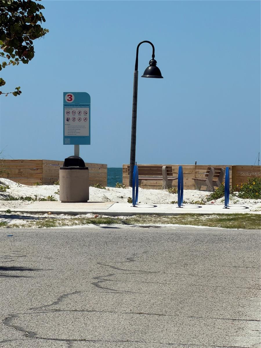 850 MANDALAY AVE, CLEARWATER BEACH, FL — photo 38