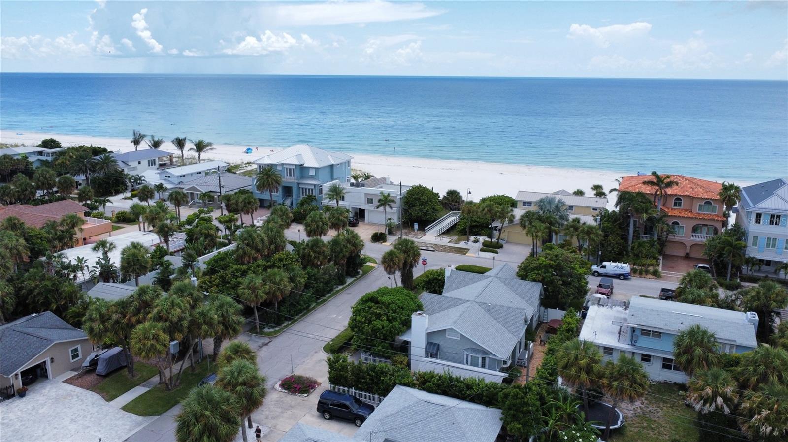 850 MANDALAY AVE, CLEARWATER BEACH, FL — photo 44