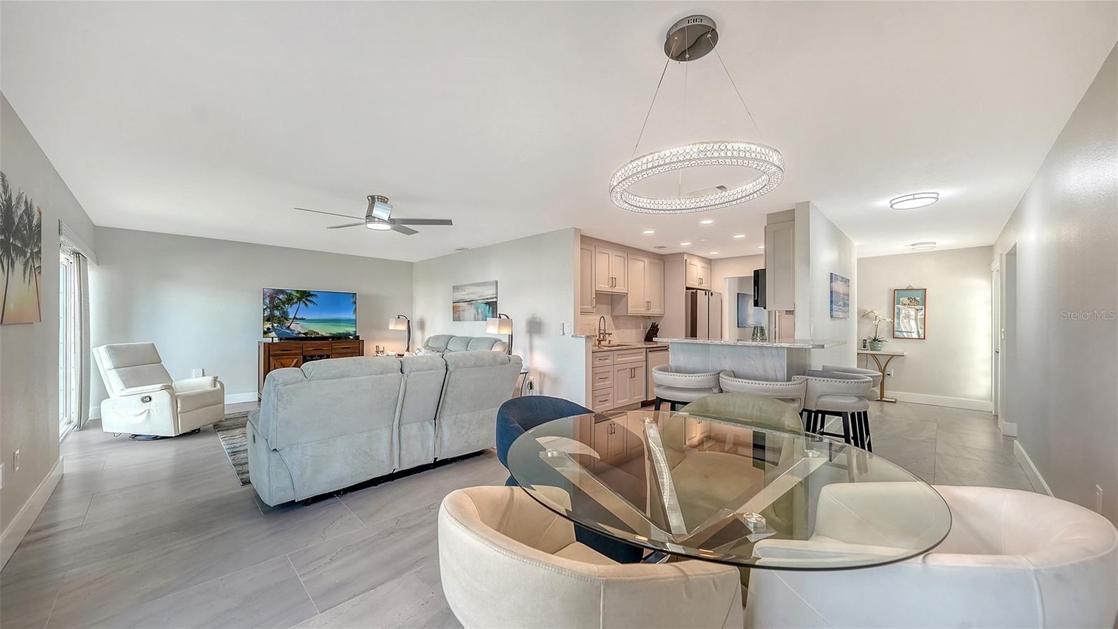 131 WHISPERING SANDS CIR #V33, SARASOTA, FL — photo 9