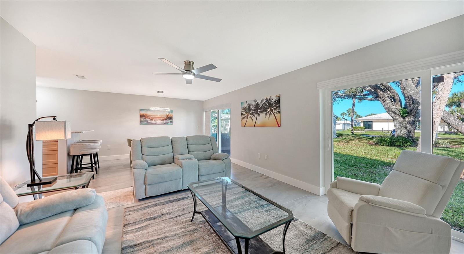 131 WHISPERING SANDS CIR #V33, SARASOTA, FL — photo 12