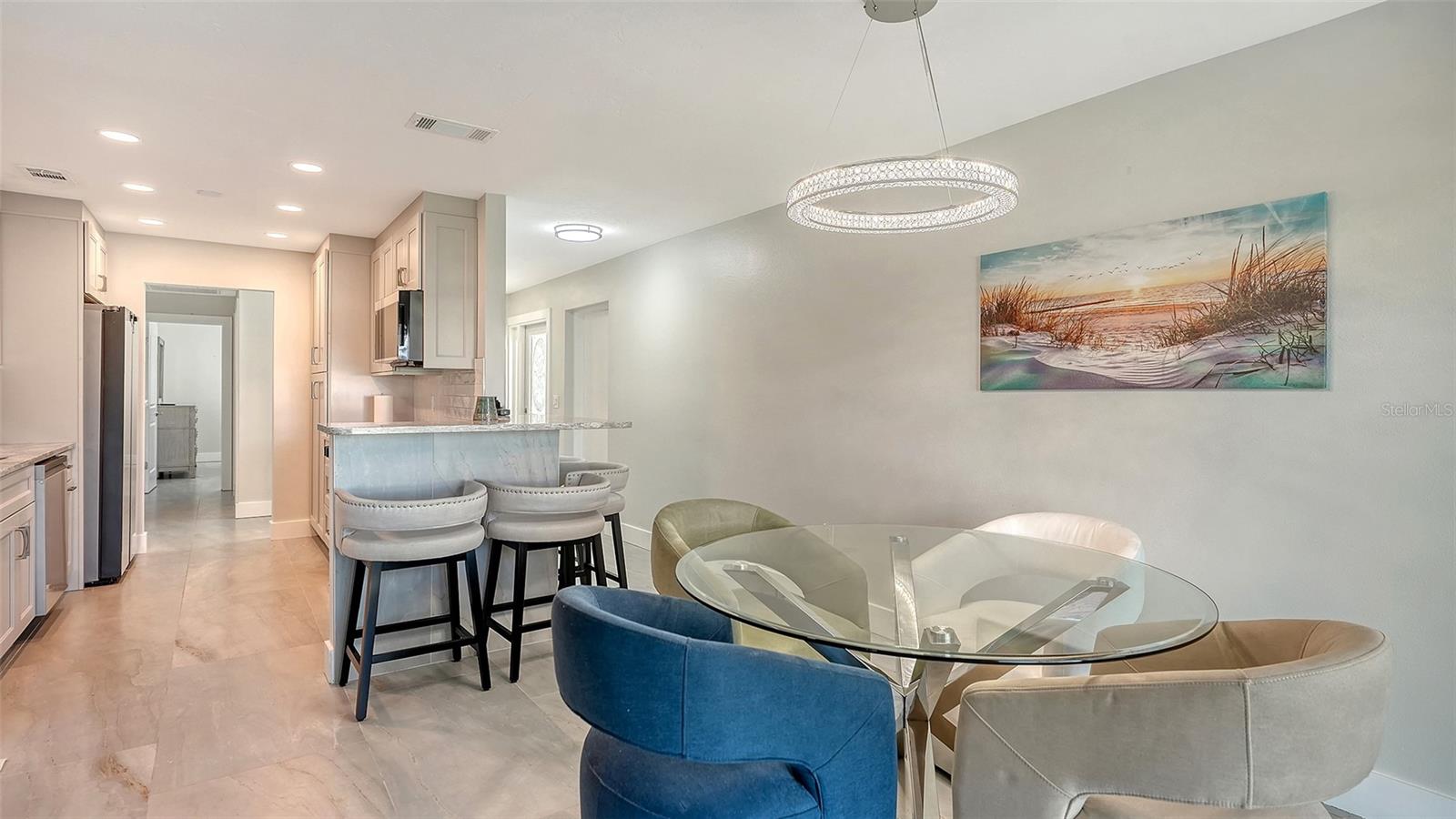 131 WHISPERING SANDS CIR #V33, SARASOTA, FL — photo 14