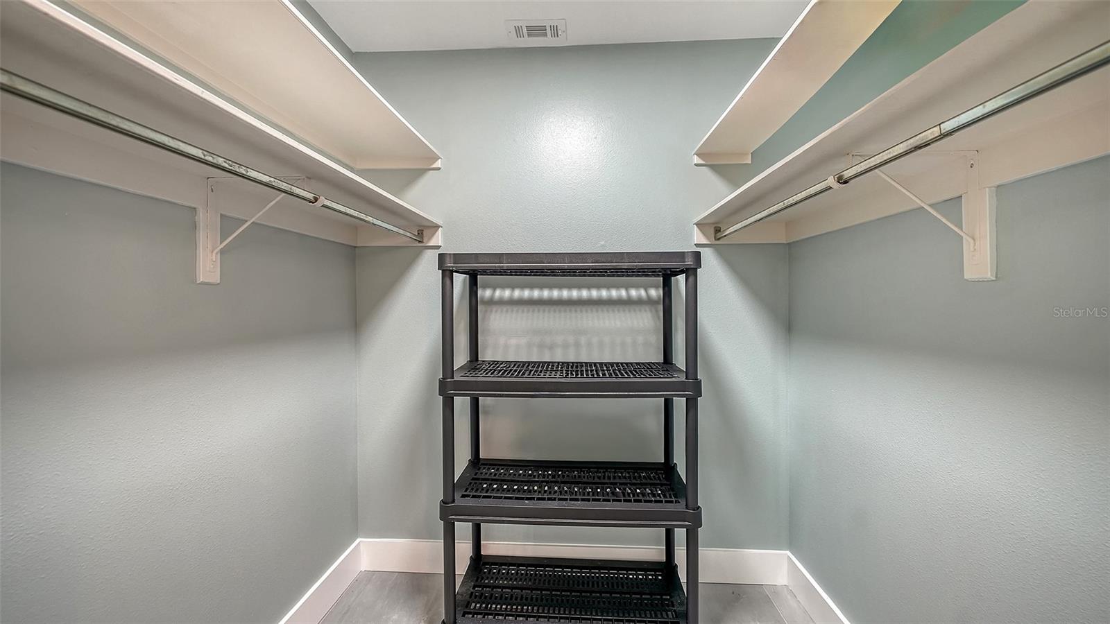 131 WHISPERING SANDS CIR #V33, SARASOTA, FL — photo 27