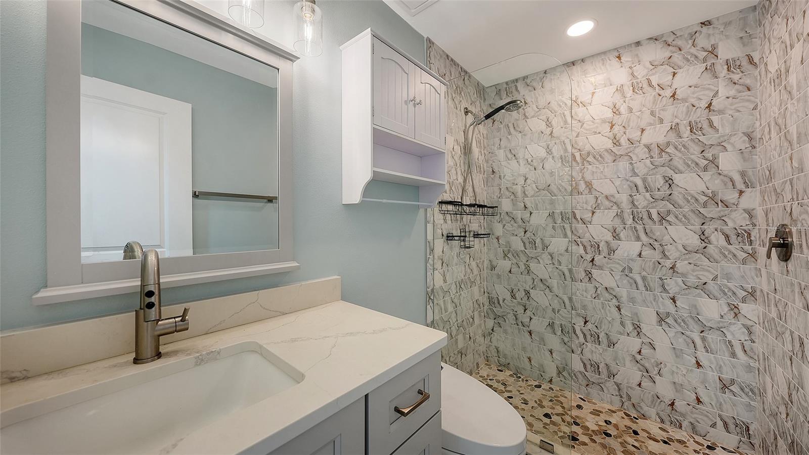 131 WHISPERING SANDS CIR #V33, SARASOTA, FL — photo 29