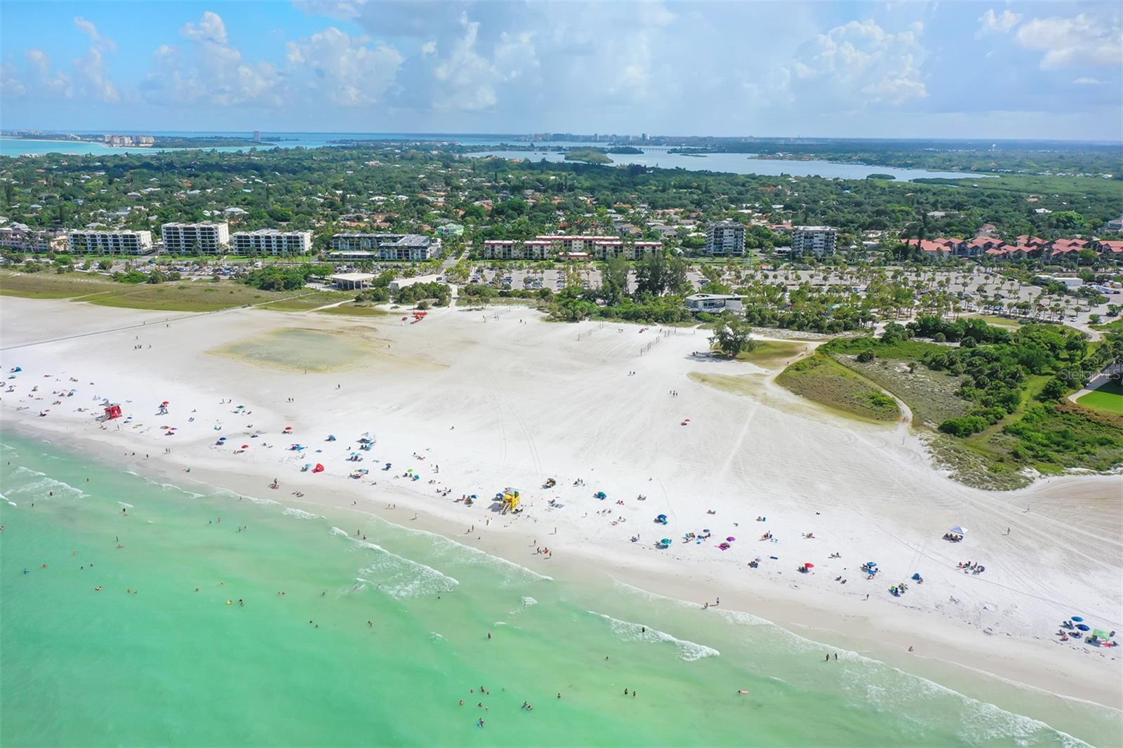 131 WHISPERING SANDS CIR #V33, SARASOTA, FL — photo 55