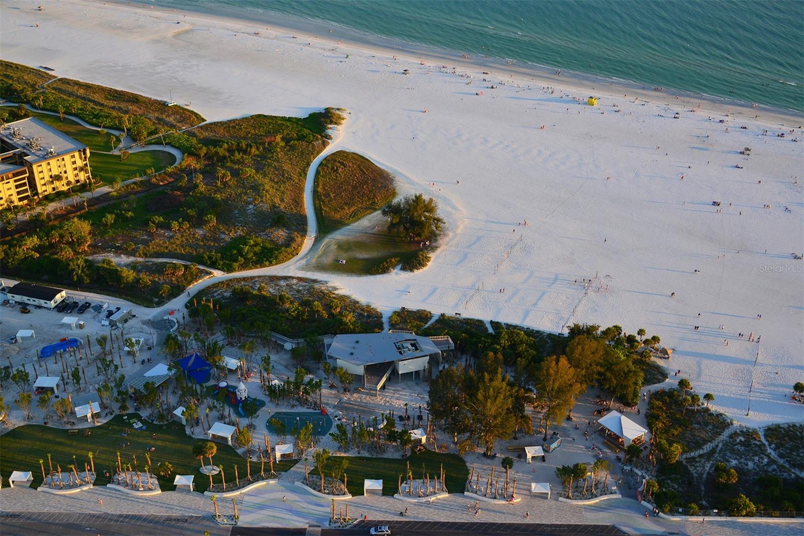 131 WHISPERING SANDS CIR #V33, SARASOTA, FL — photo 57