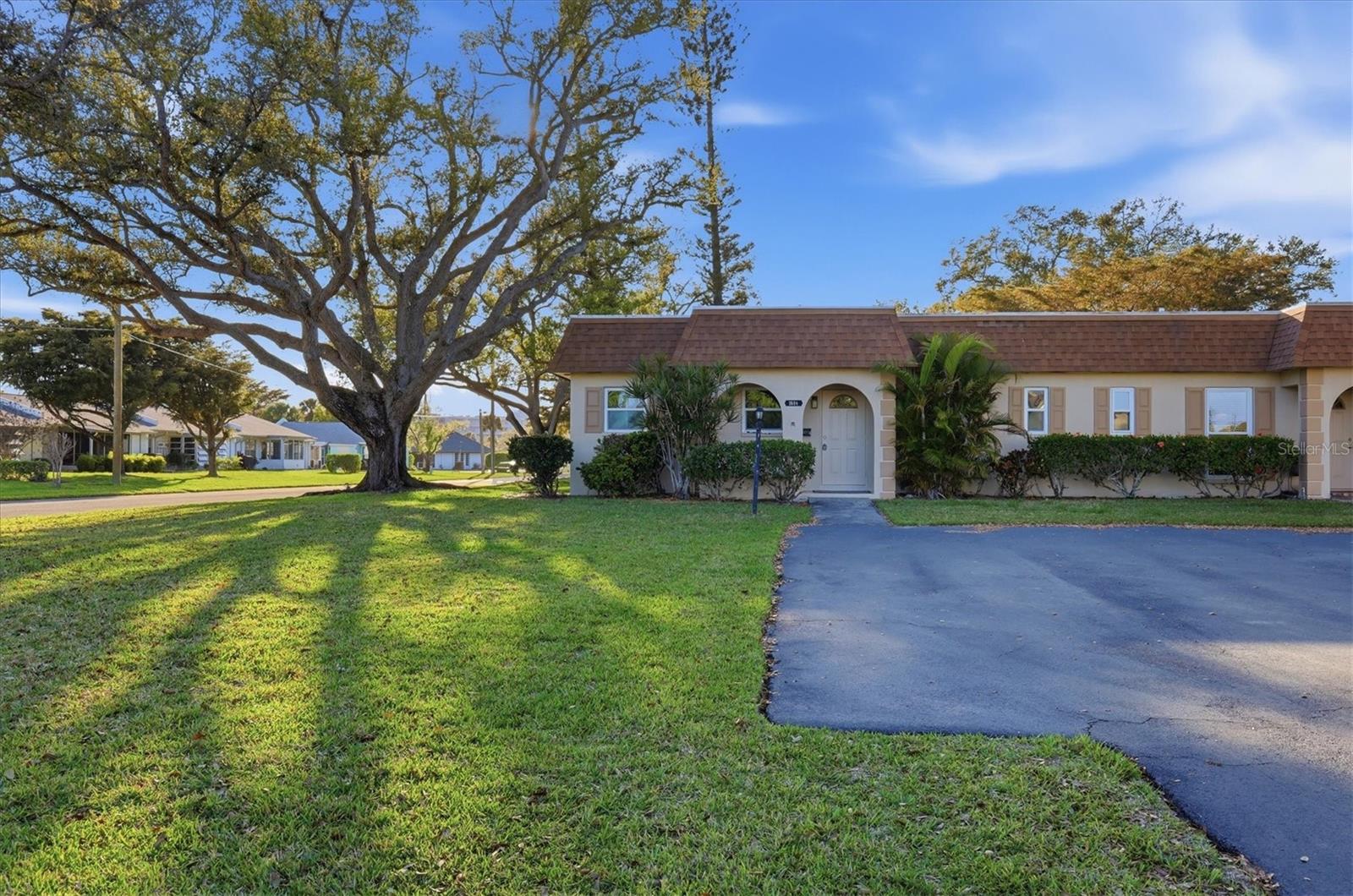 3504 38TH ST W, BRADENTON, FL — photo 2