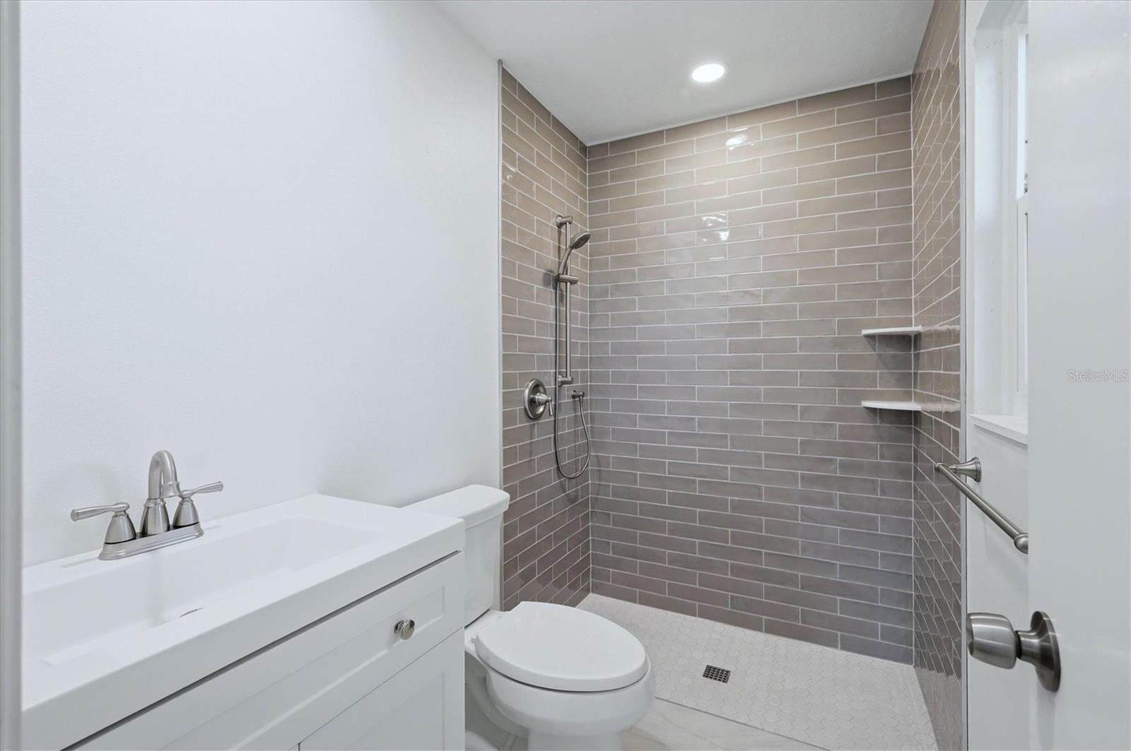 3504 38TH ST W, BRADENTON, FL — photo 23