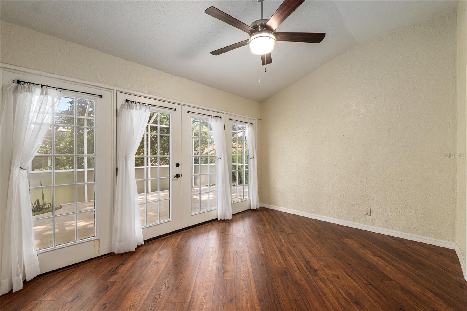 110 CHULA VISTA AVE, LADY LAKE, FL — photo 24