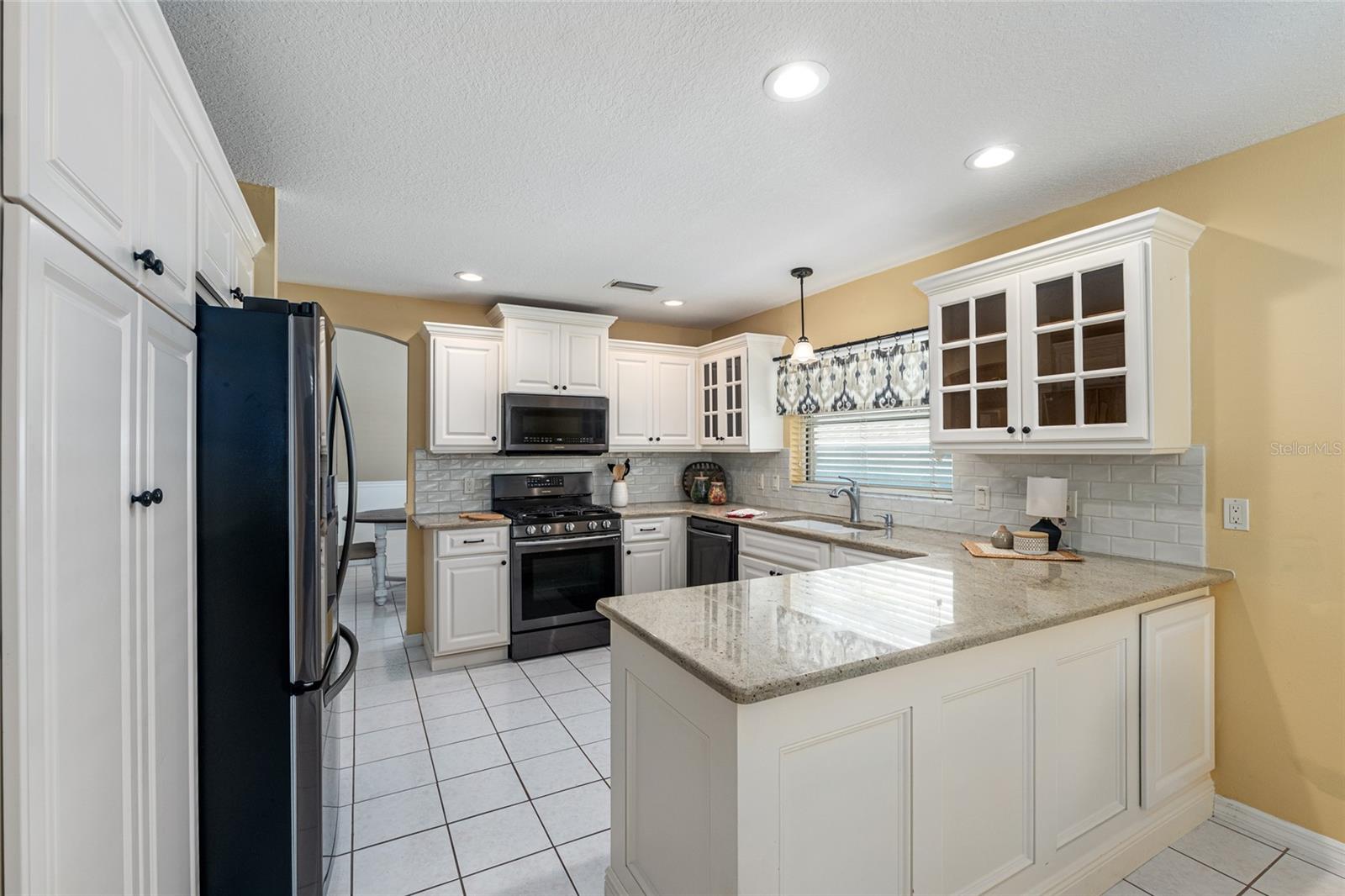 110 CHULA VISTA AVE, LADY LAKE, FL — photo 42