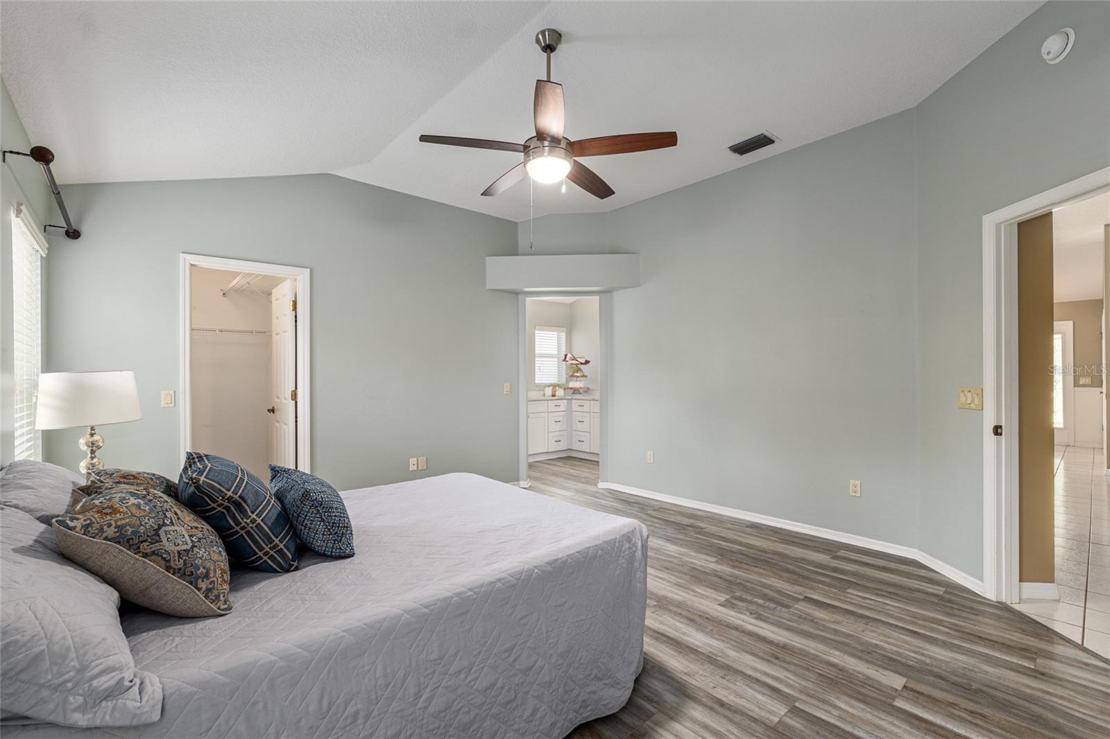110 CHULA VISTA AVE, LADY LAKE, FL — photo 57